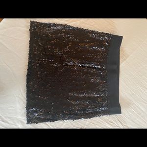 NWOT black sequin skirt